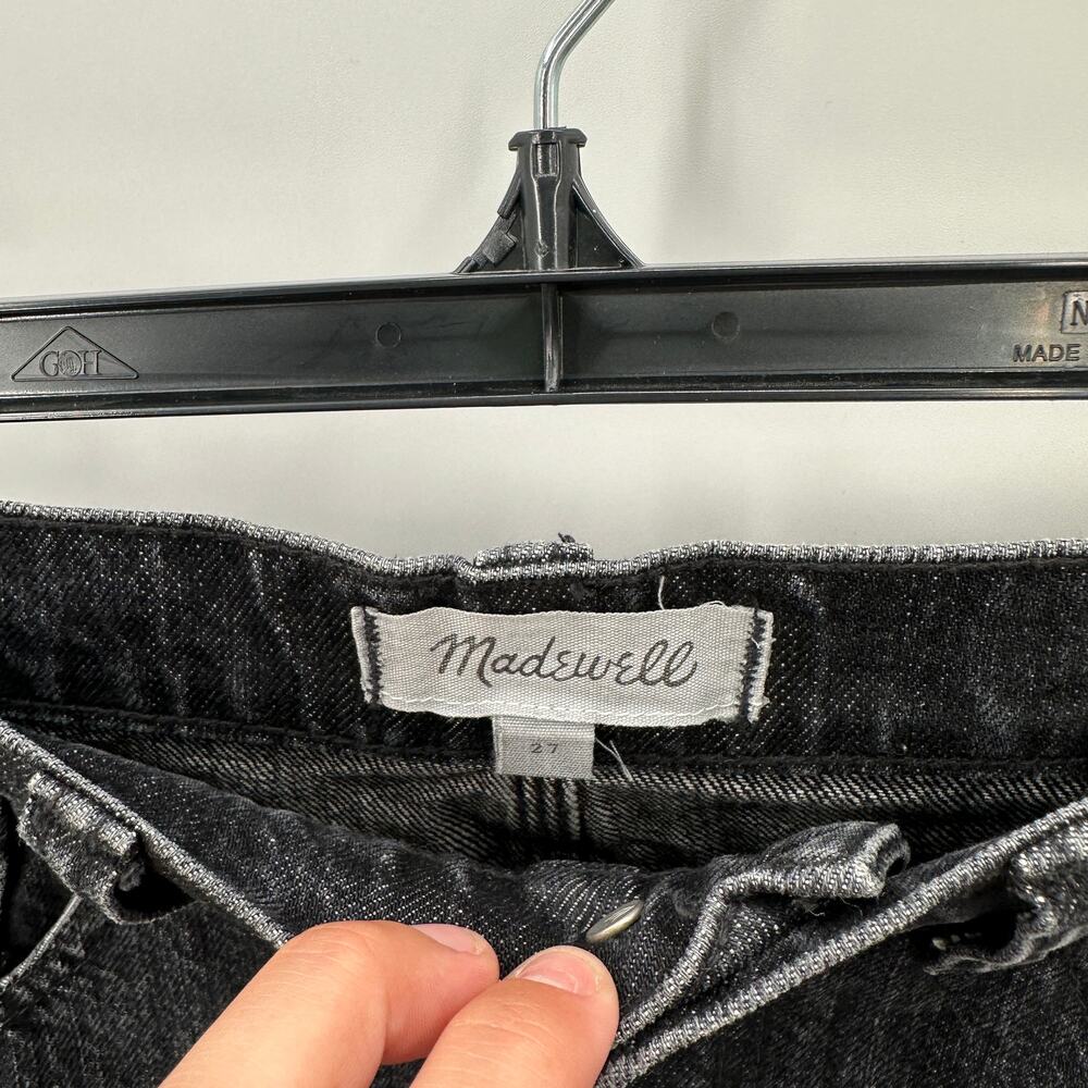 MADEWELL Rigid Denim Straight Mini Skirt in Hideaway Wash J7908 // 27 - Picture 7 of 10